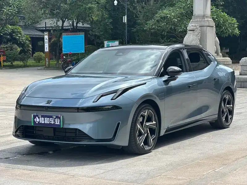 Lynk & Co 07 EM-P 2024 Model, 126km Long Range Ultra — миниатюра 1