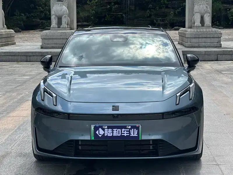 Lynk & Co 07 EM-P 2024 Model, 126km Long Range Ultra — миниатюра 2