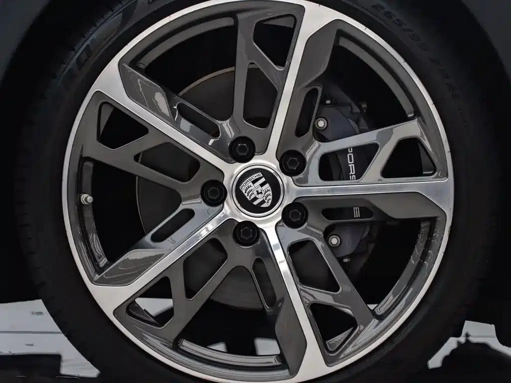 Taycan 2022 Taycan 4 Cross Turismo — миниатюра 11