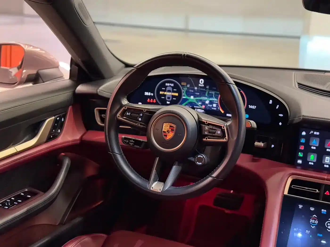2019 Taycan 4S — миниатюра 8