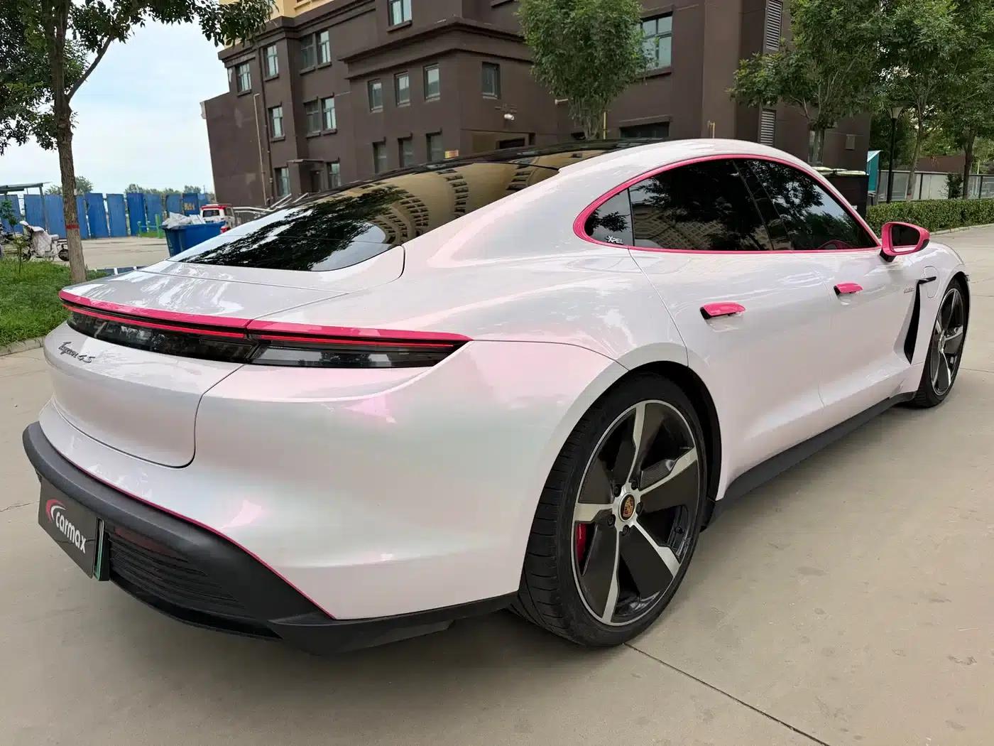 2019 Taycan 4S — миниатюра 11