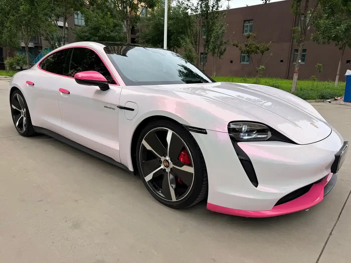 2019 Taycan 4S — миниатюра 3