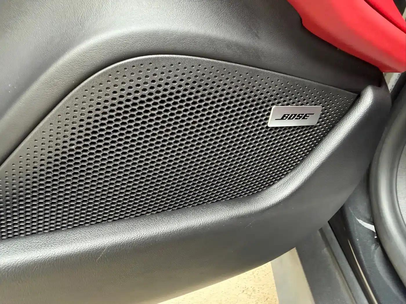 2019 Taycan 4S — миниатюра 9