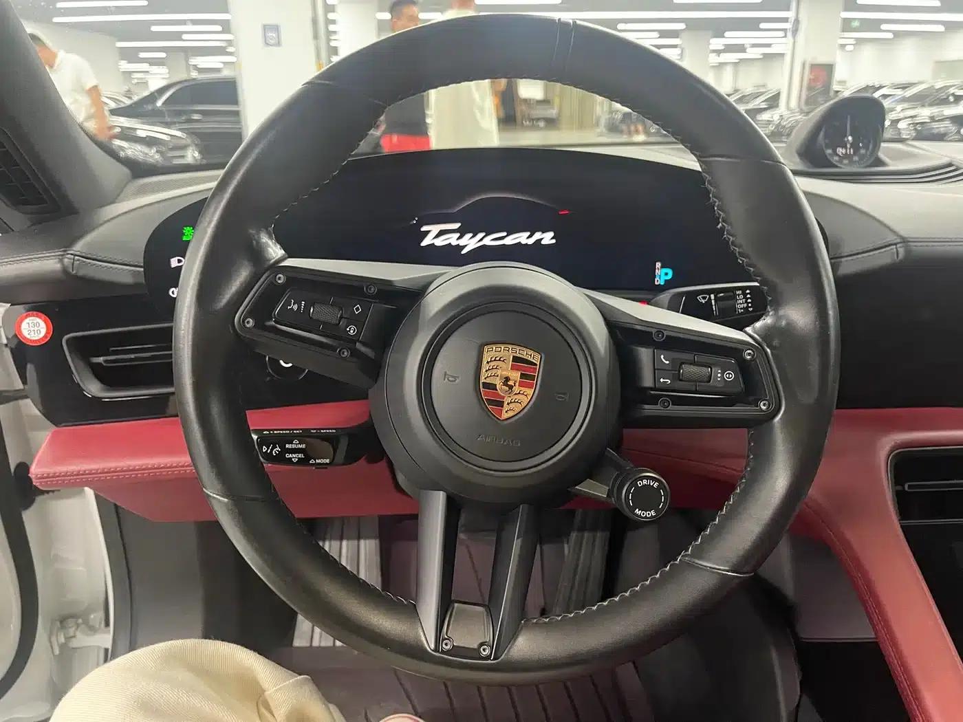 2022 Taycan 4S — миниатюра 6