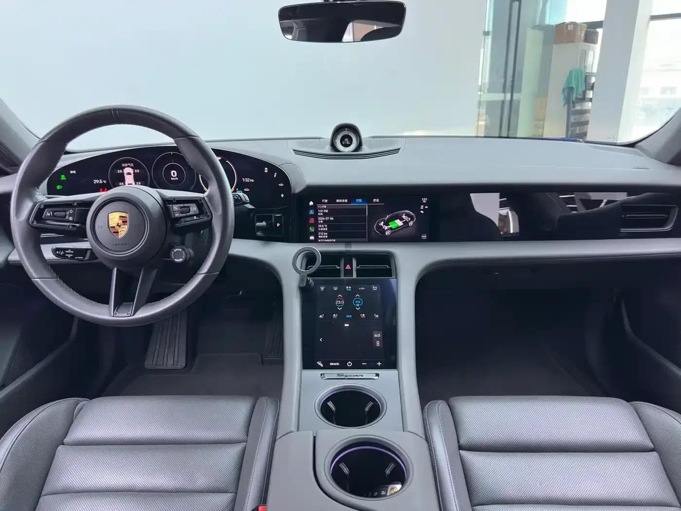 Taycan 2022 Taycan 4 Cross Turismo — миниатюра 23
