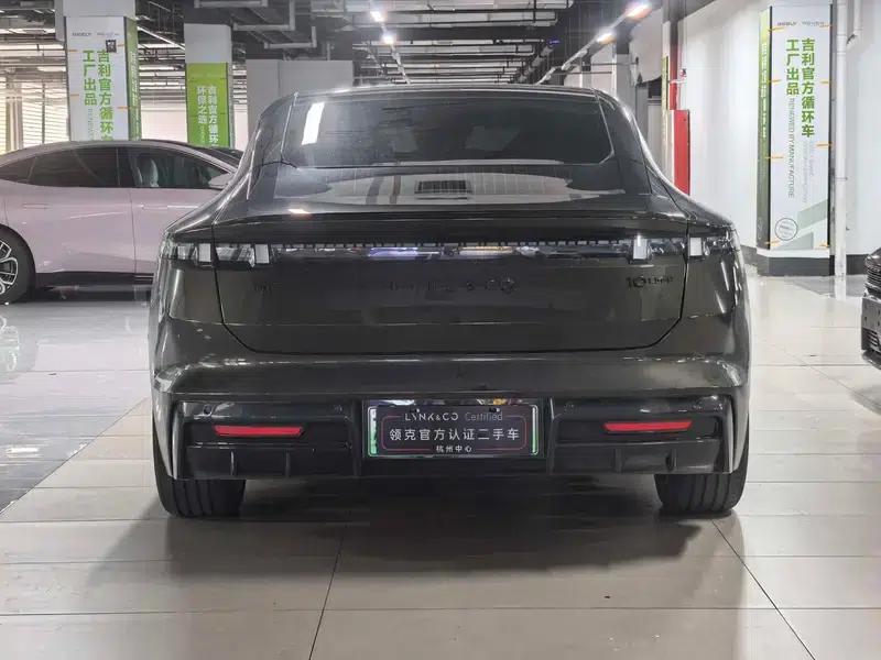 Lynk & Co 10 EM-P 2025 240 AWD Ultra Sport Edition — миниатюра 5