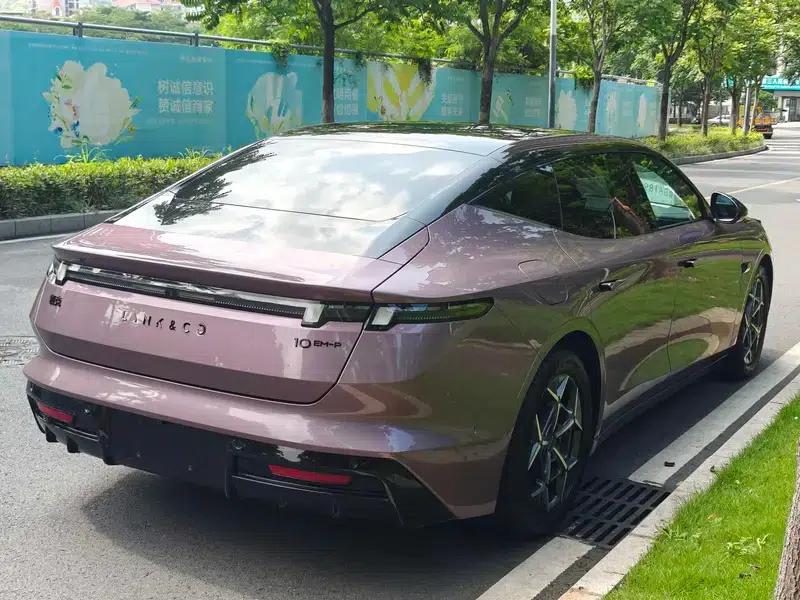 Lynk & Co 10 EM-P 2025 Model 240 AWD Ultra — миниатюра 6
