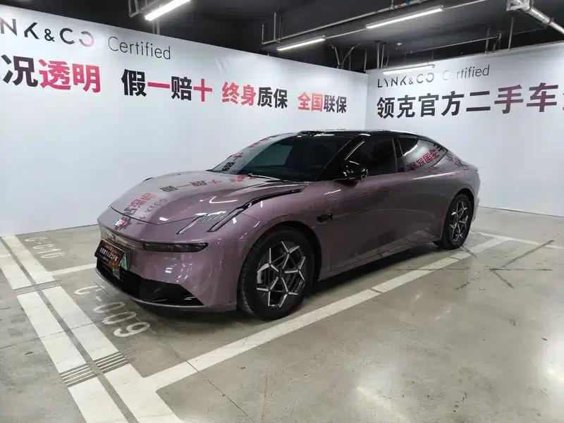 Lynk & Co 10 EM-P 2025 Model 120 AWD Ultra — миниатюра 1