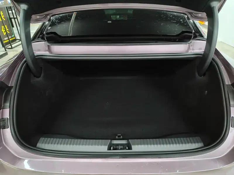 Lynk & Co 10 EM-P 2025 Model 120 AWD Ultra — миниатюра 18