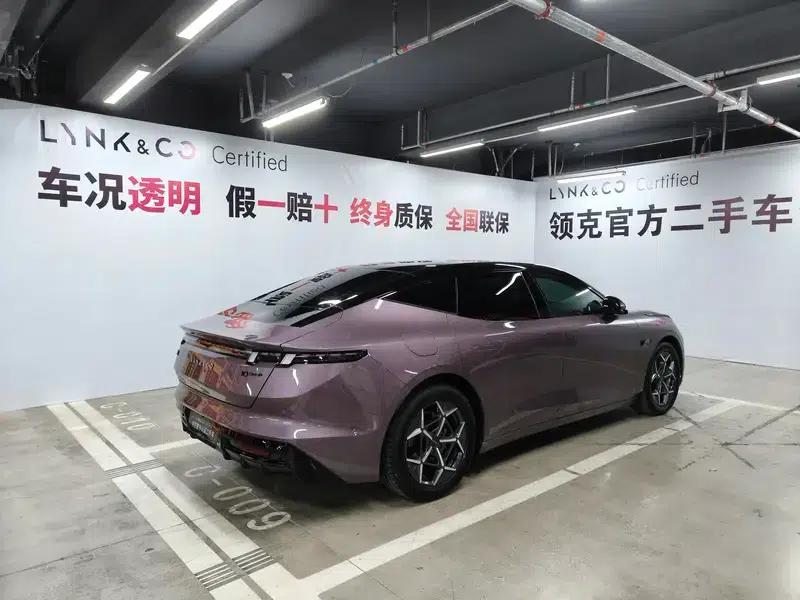 Lynk & Co 10 EM-P 2025 Model 120 AWD Ultra — миниатюра 7