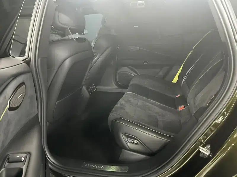 Lynk & Co 10 EM-P 2025 240 AWD Ultra Sport Edition — миниатюра 14
