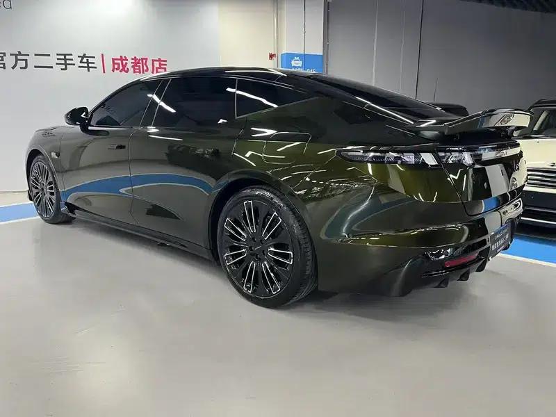 Lynk & Co 10 EM-P 2025 240 AWD Ultra Sport Edition — миниатюра 5