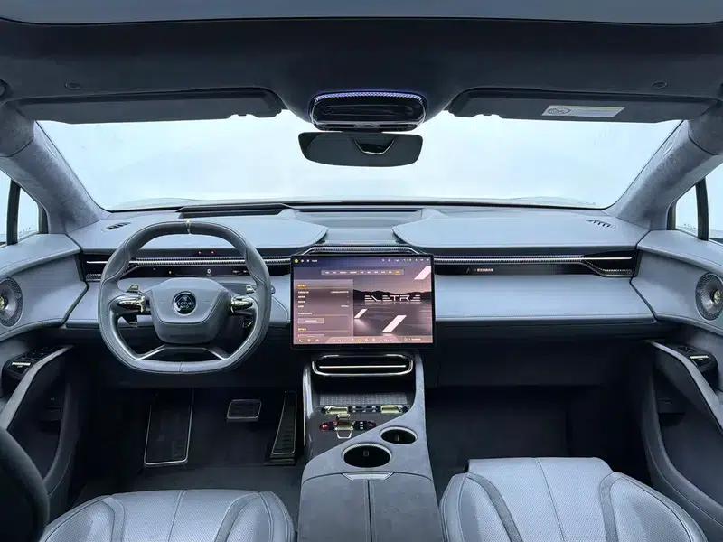 2023 Eletre R+ — миниатюра 14