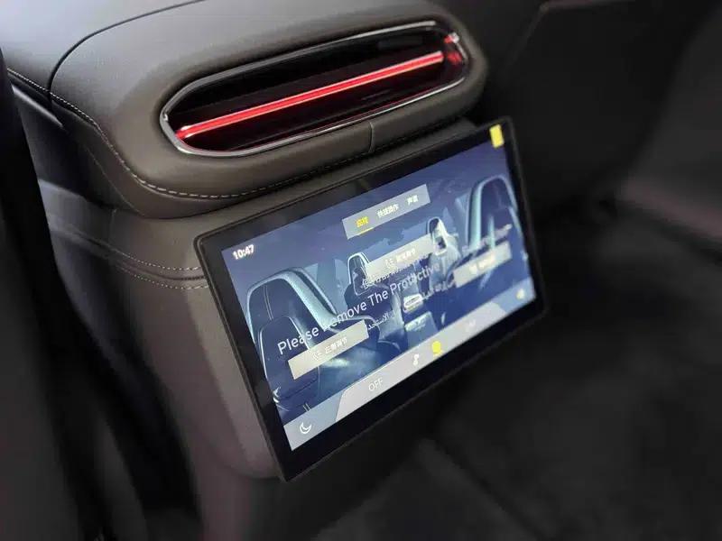 2025 Eletre 600 Luxury Edition — миниатюра 11