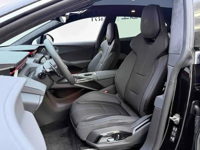 2025 Eletre 600 Luxury Edition — миниатюра 20