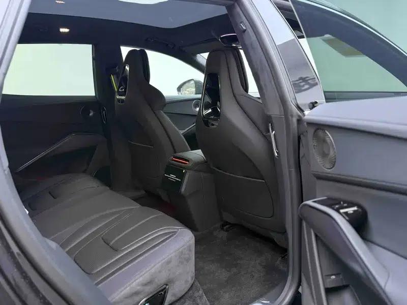2025 Eletre 600 Luxury Edition — миниатюра 22