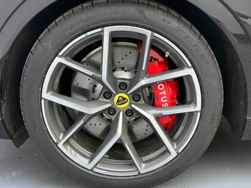 2025 Eletre 600 Luxury Edition — миниатюра 7