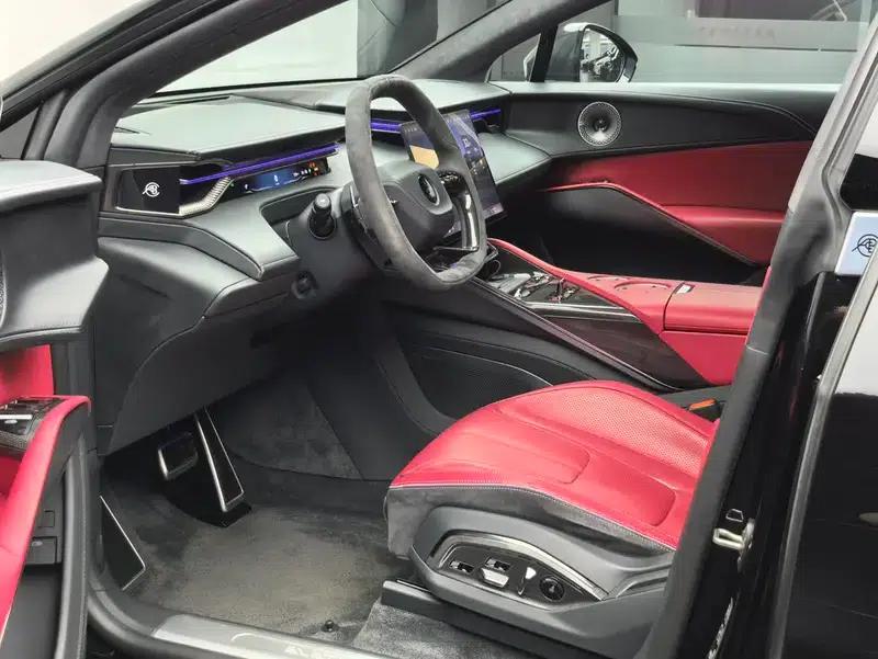 2023 Eletre R+ — миниатюра 21