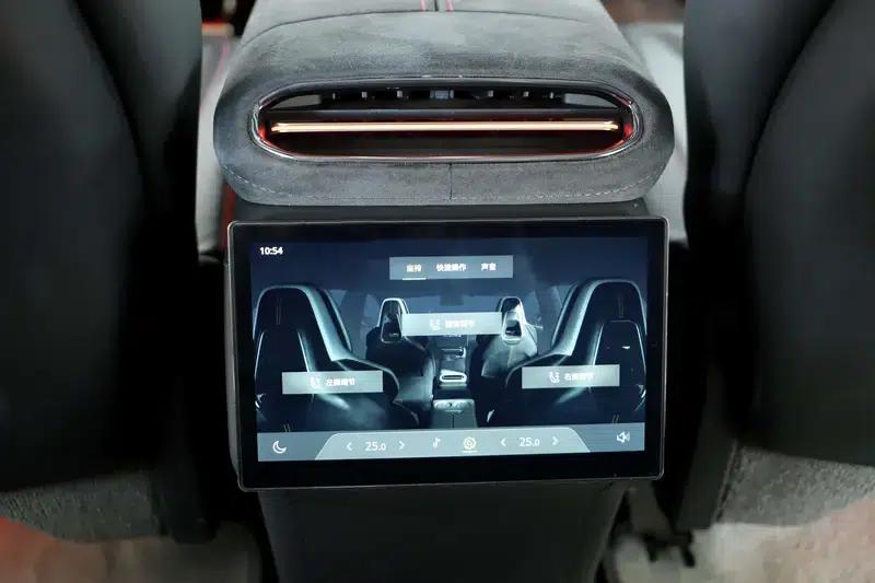 2023 Eletre R+ — миниатюра 15