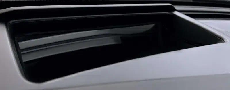 2023 Eletre R+ — миниатюра 21
