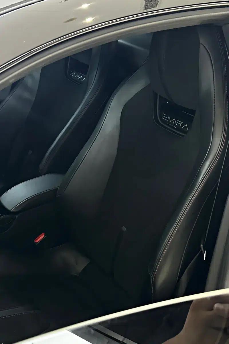 Emira 2022 2.0T L4 First Edition — миниатюра 9