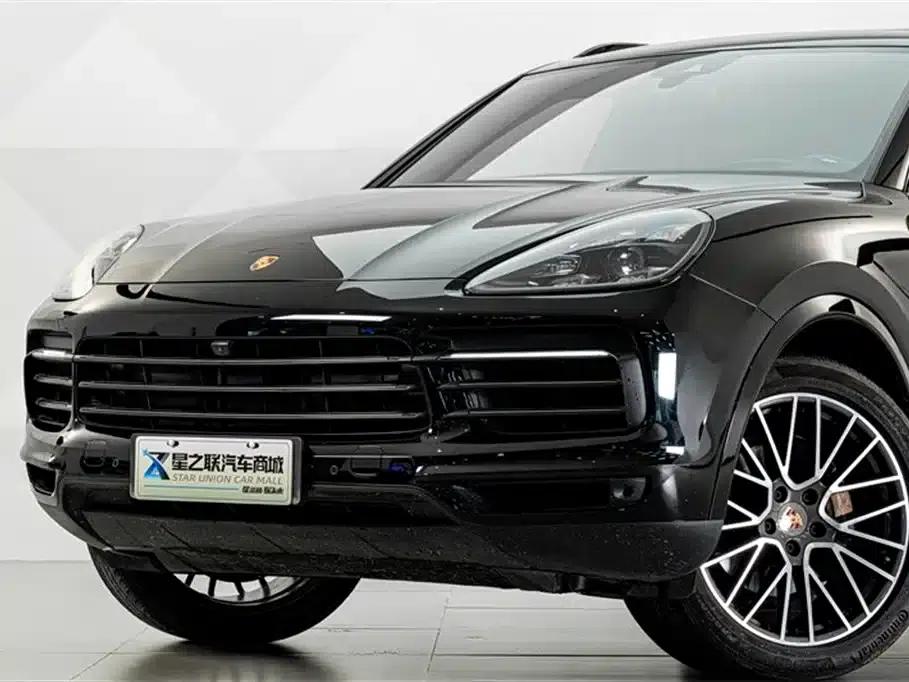 2023 Cayenne E-Hybrid 2.0T Platinum Edition — миниатюра 2