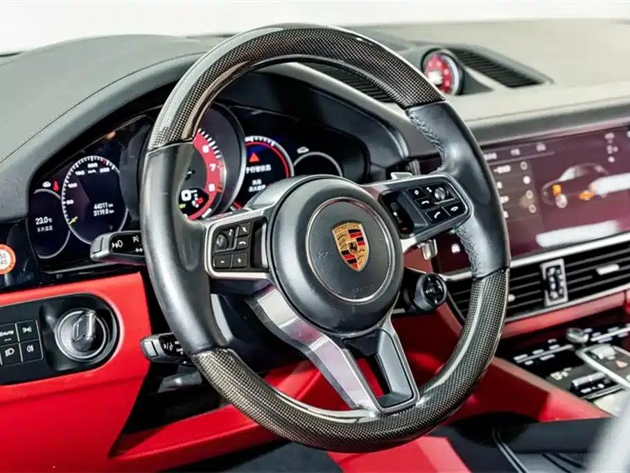 2023 Cayenne E-Hybrid 2.0T Platinum Edition — миниатюра 12