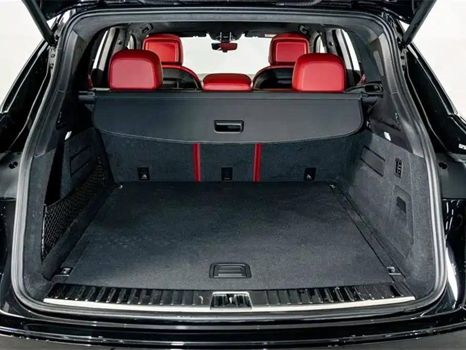 2023 Cayenne E-Hybrid 2.0T Platinum Edition — миниатюра 25