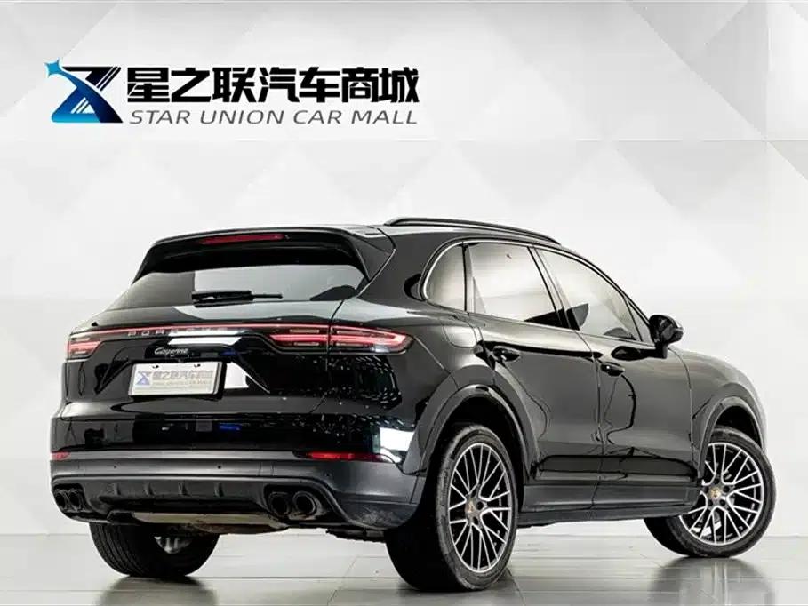 2023 Cayenne E-Hybrid 2.0T Platinum Edition — миниатюра 6