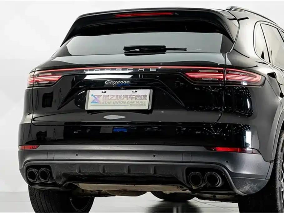 2023 Cayenne E-Hybrid 2.0T Platinum Edition — миниатюра 7
