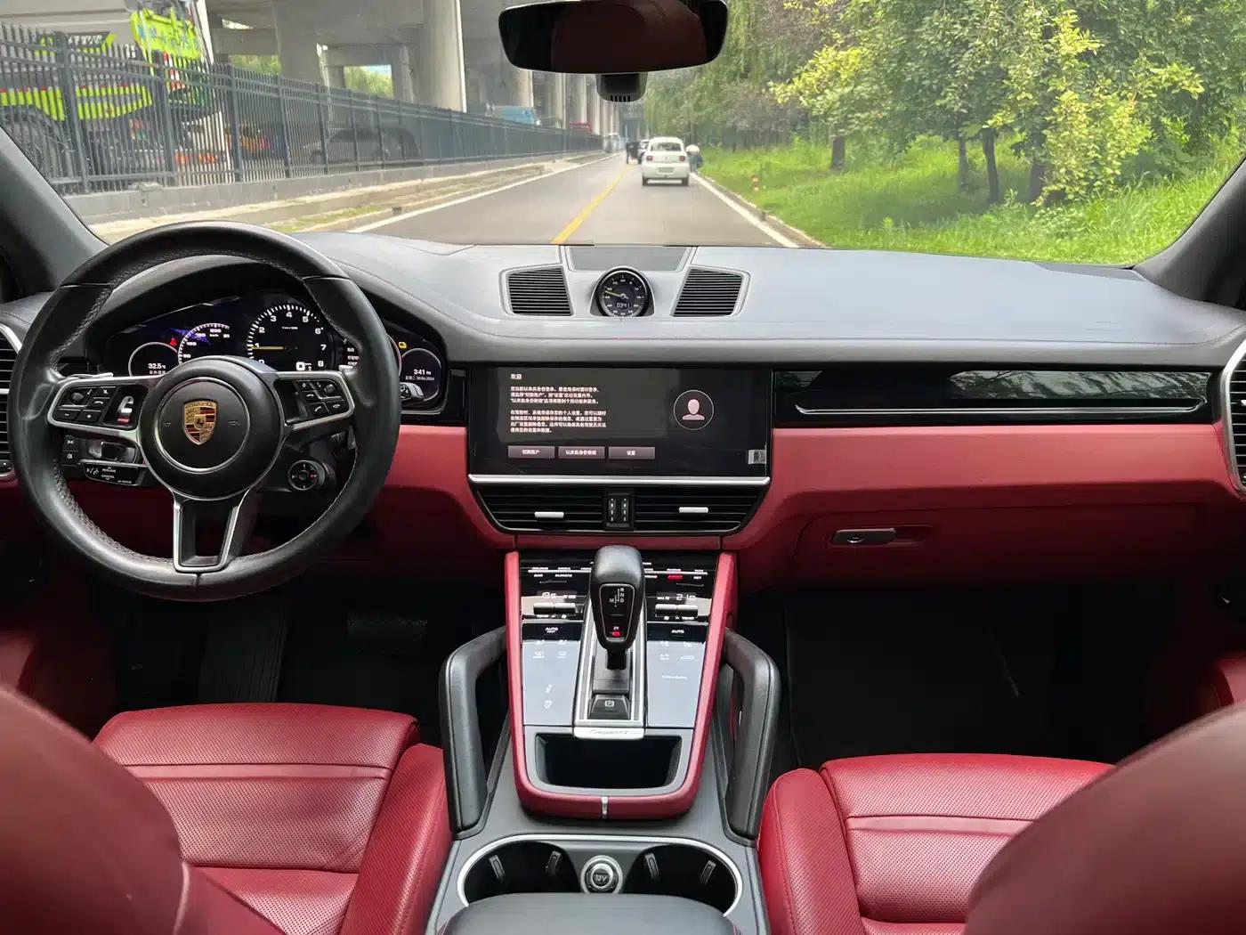 2023 Cayenne E-Hybrid 2.0T — миниатюра 15