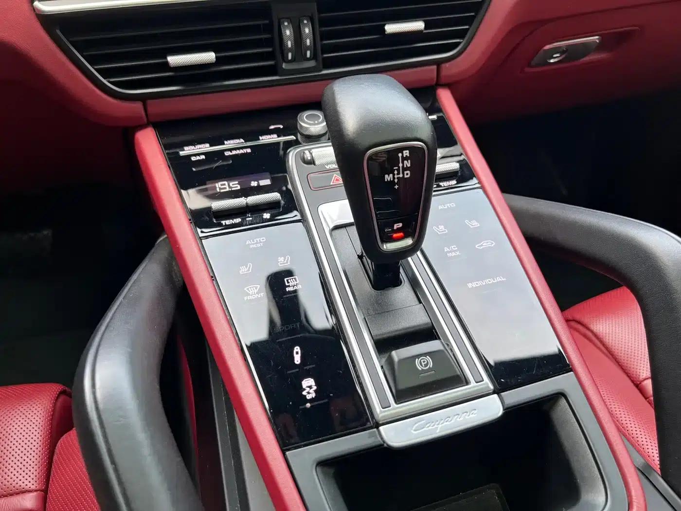 2023 Cayenne E-Hybrid 2.0T — миниатюра 17