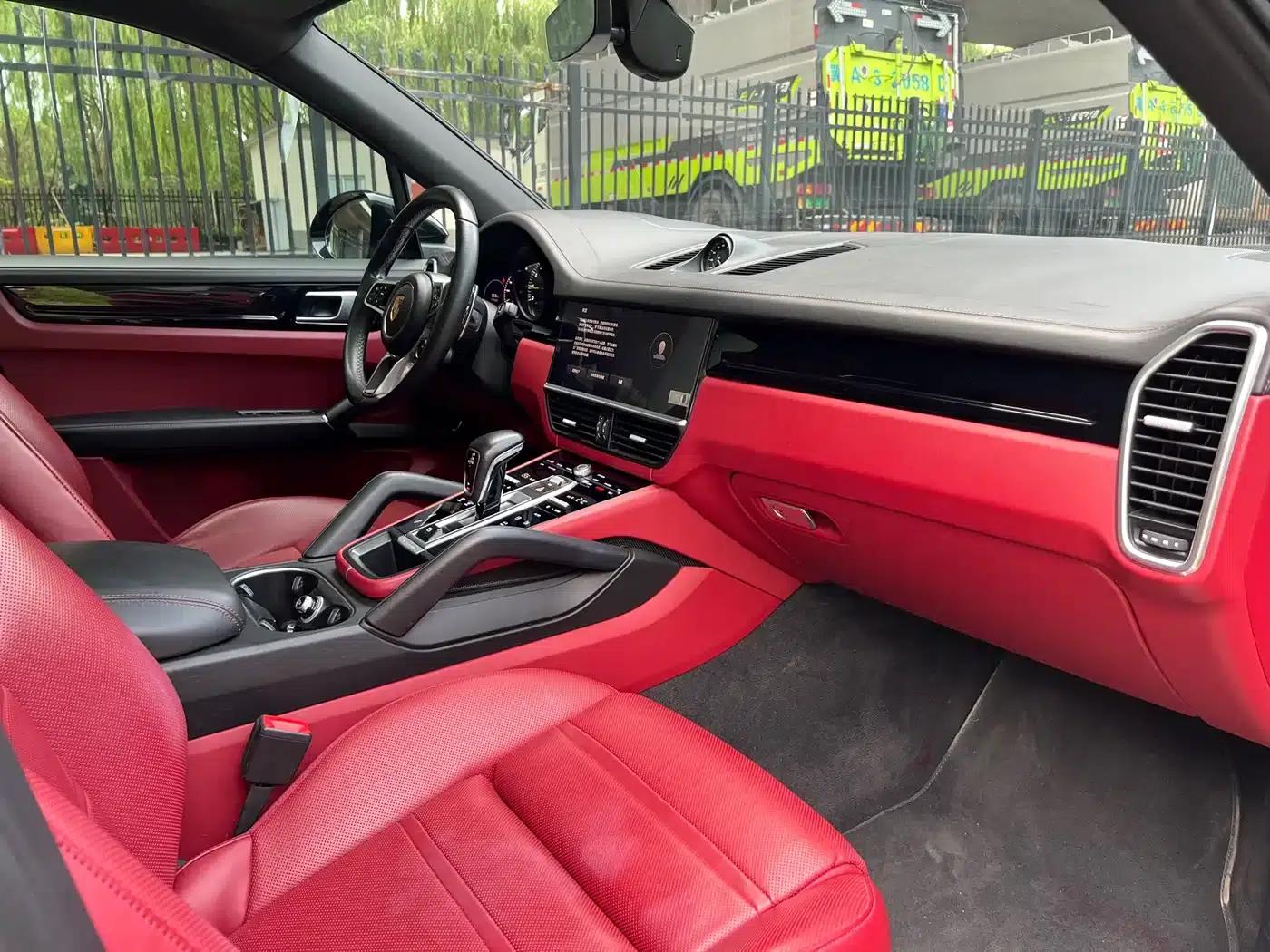 2023 Cayenne E-Hybrid 2.0T — миниатюра 18