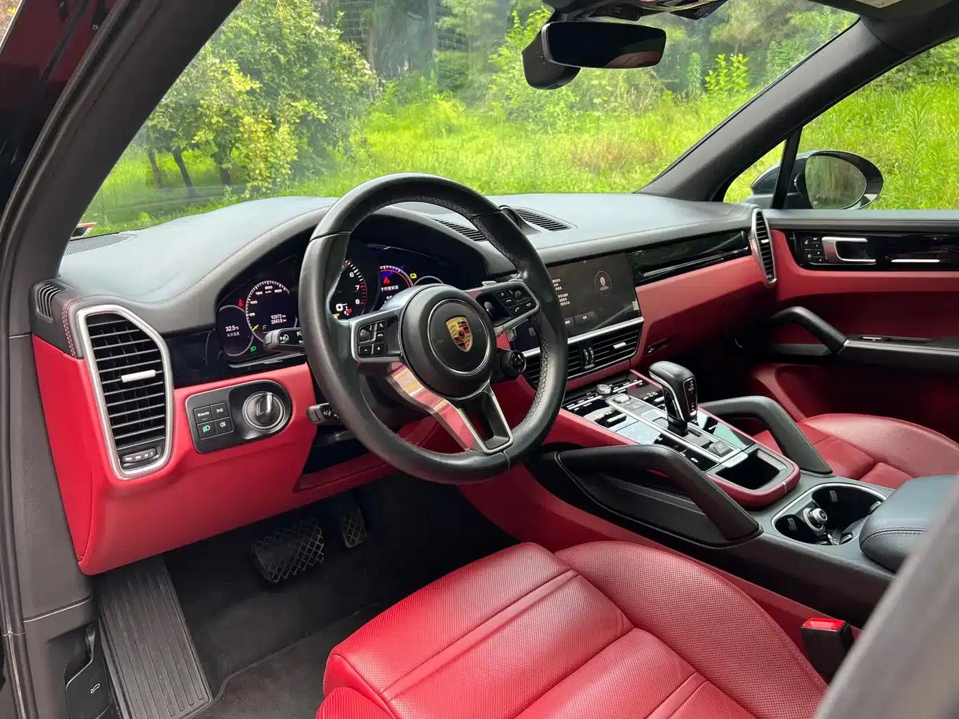 2023 Cayenne E-Hybrid 2.0T — миниатюра 10