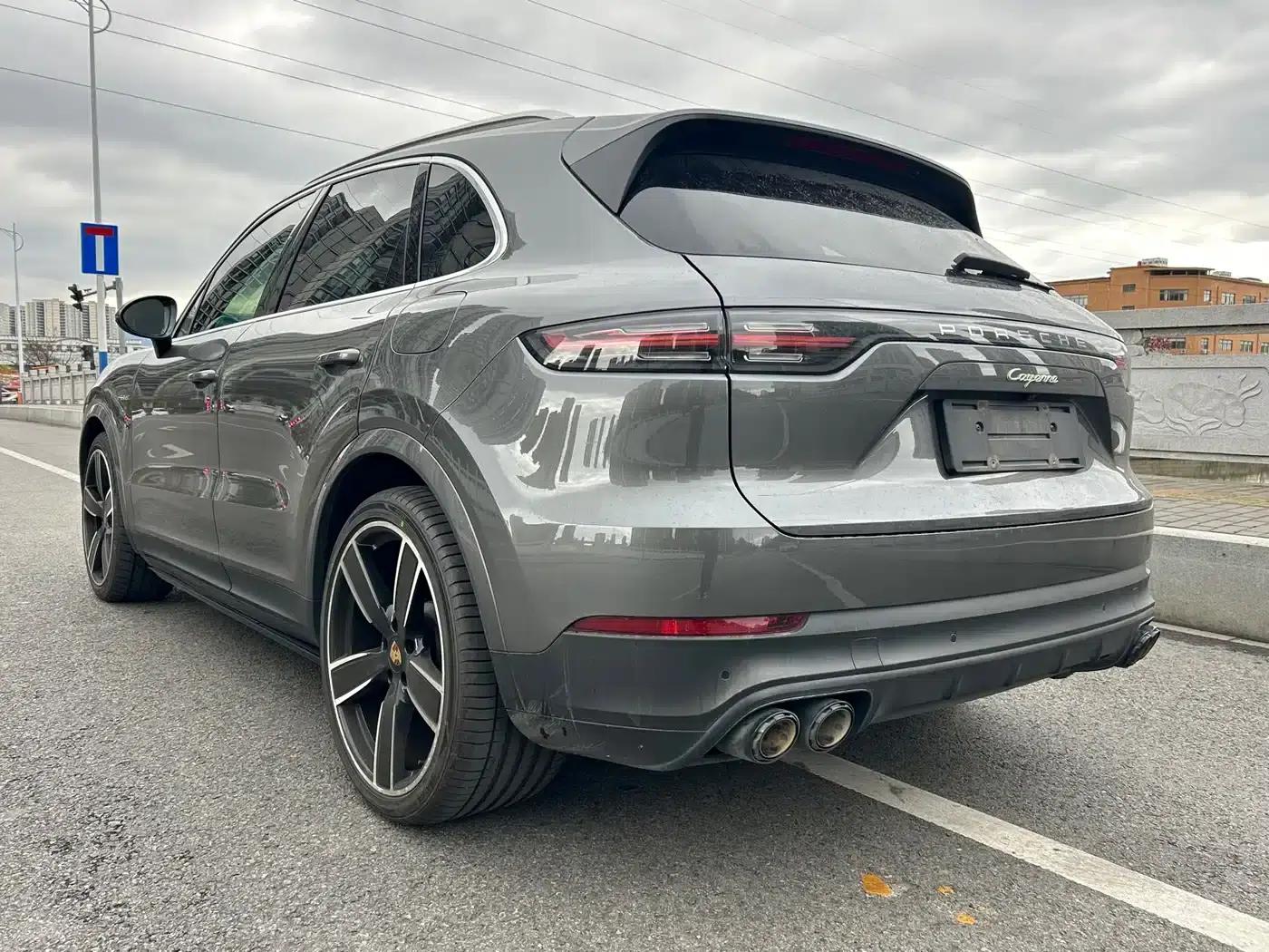 2021 Cayenne E-Hybrid 2.0T — миниатюра 8
