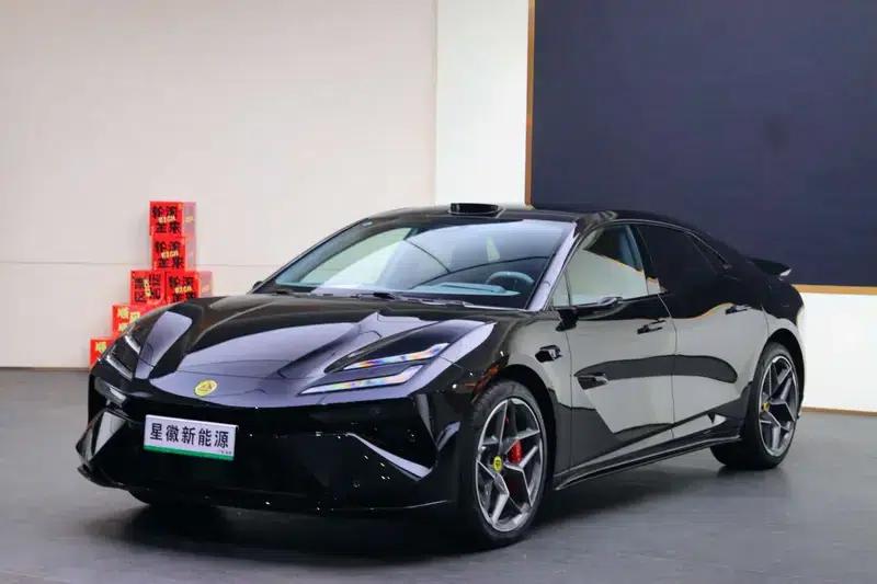 2025 Emeya 600 Luxury Edition — миниатюра 1
