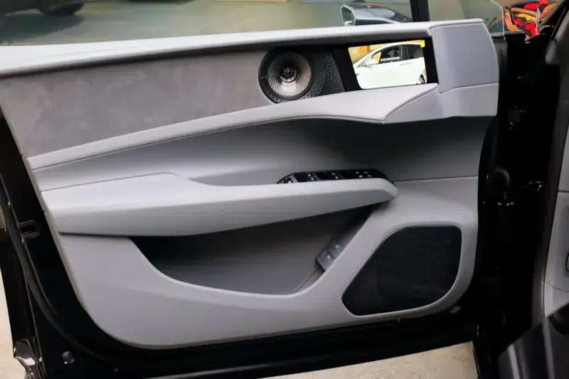 2025 Emeya 600 Luxury Edition — миниатюра 8