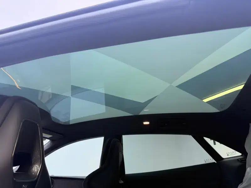 2025 Emeya 600 Luxury Edition — миниатюра 26