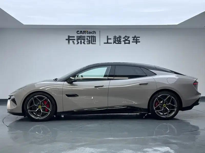 2025 Emeya 600 Luxury Edition — миниатюра 4