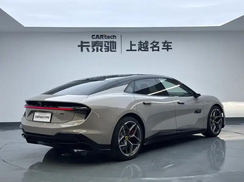 2025 Emeya 600 Luxury Edition — миниатюра 7