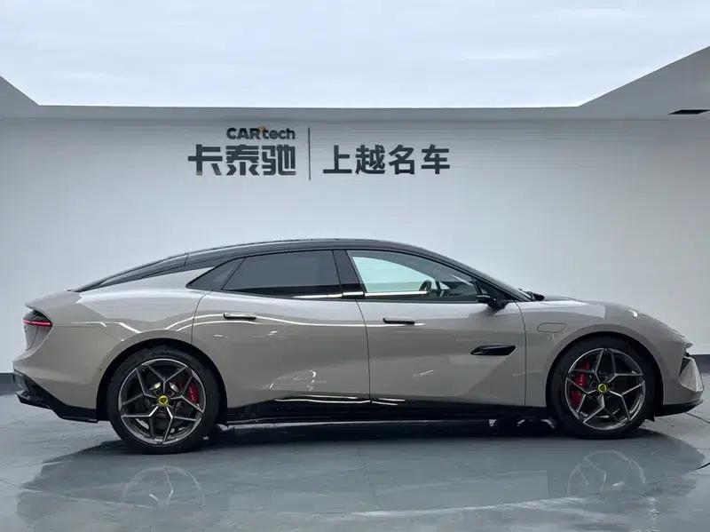 2025 Emeya 600 Luxury Edition — миниатюра 8