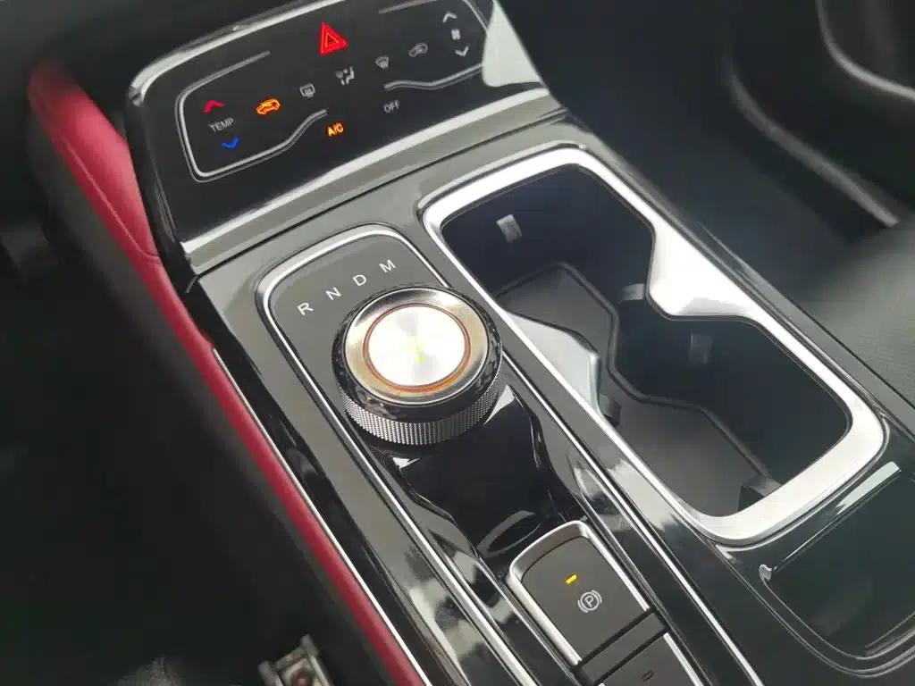Sihao QX 2021 300T DCT Luxury Intelligent Connected Edition — миниатюра 13