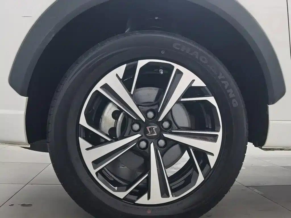 Sihao QX 2021 300T DCT Luxury Intelligent Connected Edition — миниатюра 17