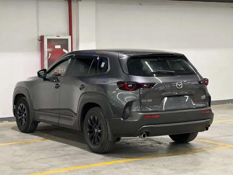 Mazda CX-50 2023 2.0L Automatic Comfort Edition — миниатюра 4