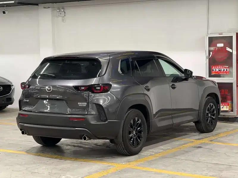 Mazda CX-50 2023 2.0L Automatic Comfort Edition — миниатюра 6