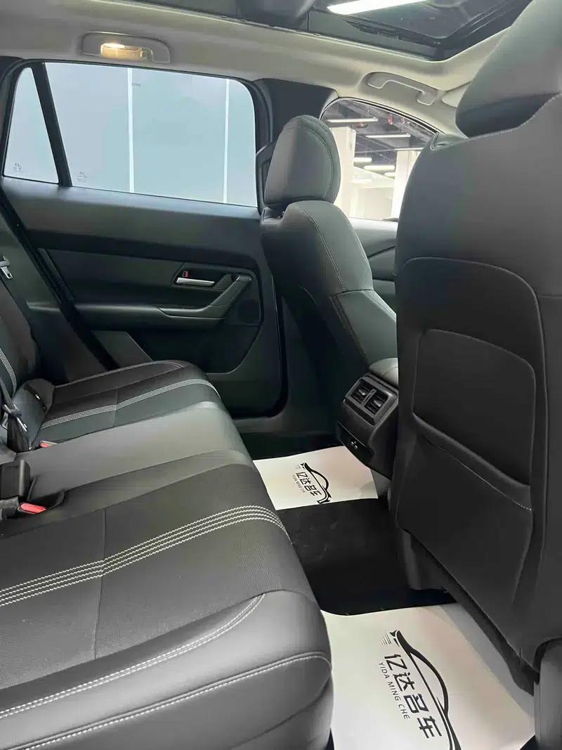 Mazda CX-50 2023 2.0L Automatic Leading Edition — миниатюра 12