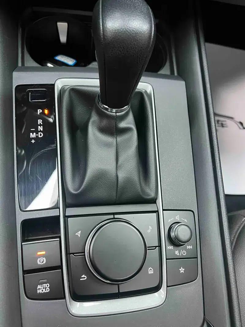 Mazda CX-50 2023 2.0L Automatic Leading Edition — миниатюра 17