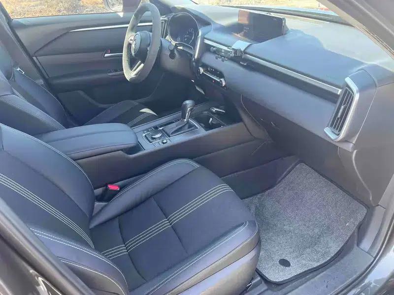 Mazda CX-50 2023 2.0L Automatic Leading Edition — миниатюра 13