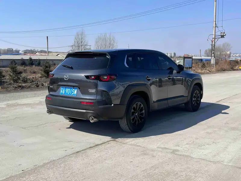 Mazda CX-50 2023 2.0L Automatic Leading Edition — миниатюра 7