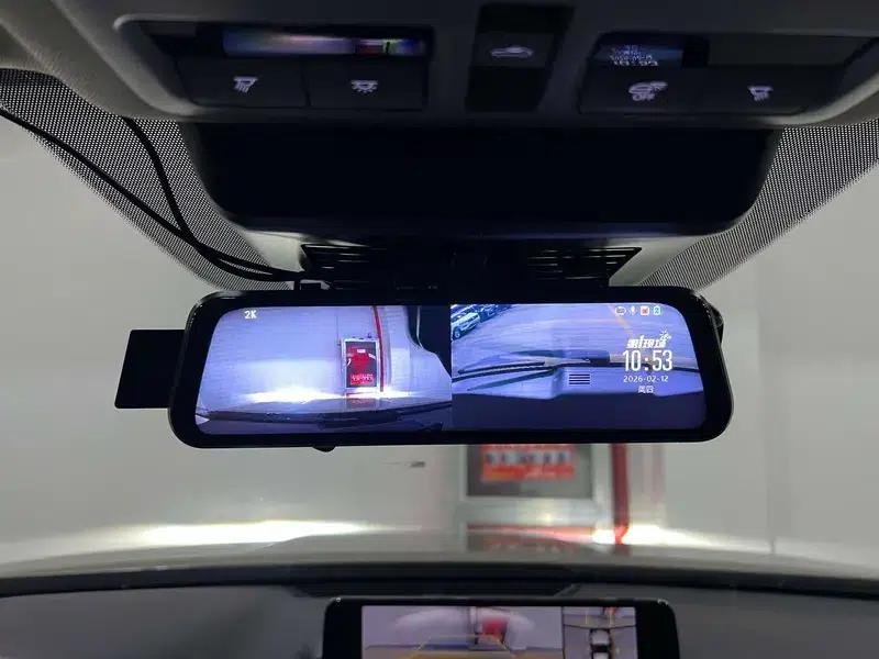 Mazda CX-50 2023 2.0L Automatic Leading Edition — миниатюра 9